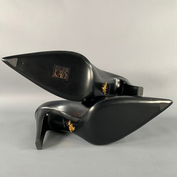 PRADA Size 7 Black Leather Pointed Toe Pumps - Picture 6 of 9